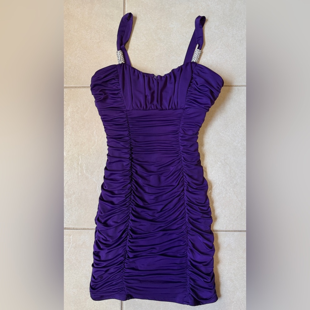 Pompous Girly Purple Cocktail Bodycon Ruched Dress, Knee Length, w/Crystal Sz L